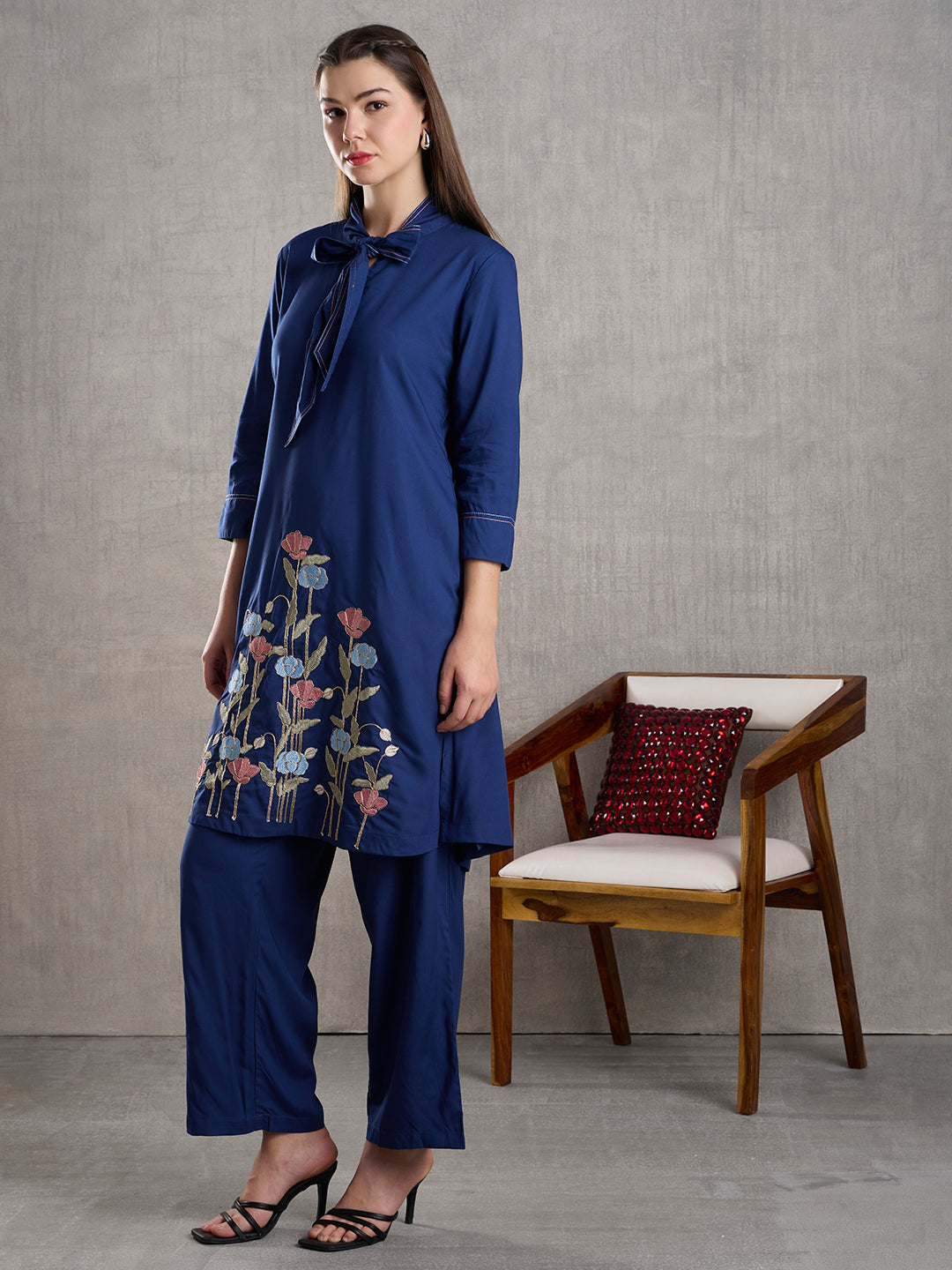 Solid Floral Embroidered Straight Fit Co-ord Set - Blue