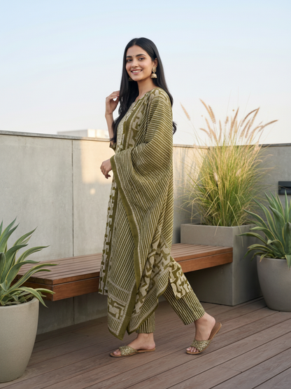 Abstract Printed Mirror Work & Embroidered Straight Kurta with Pant & Dupatta - Green