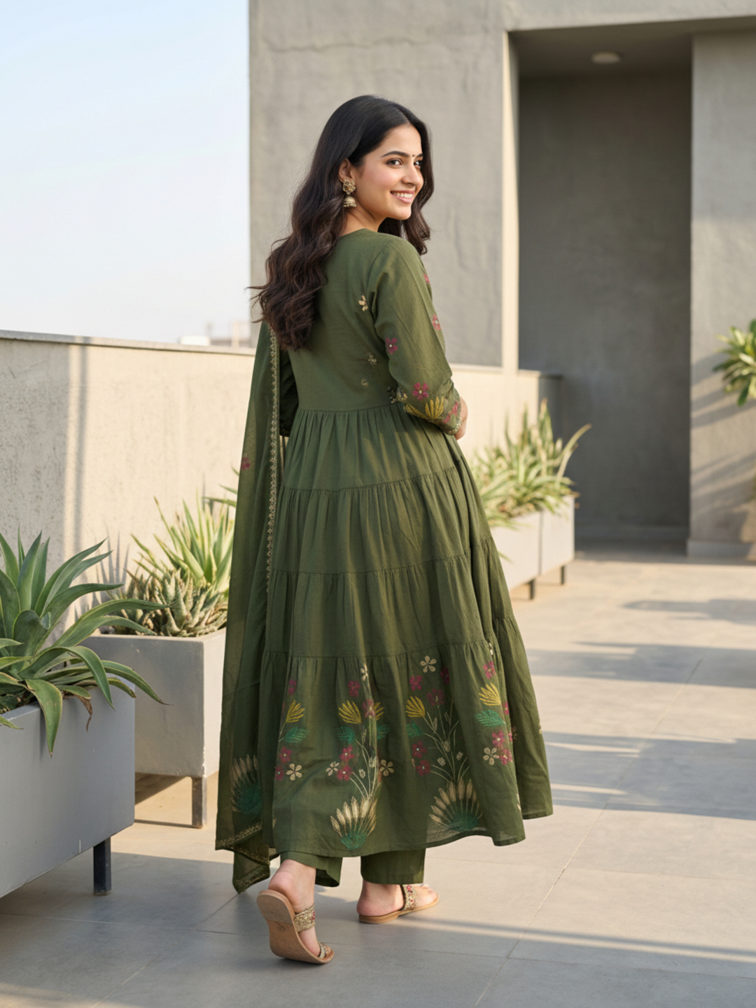 Floral Printed & Solid Embroidered A-Line Kurta with Pant & Dupatta - Green