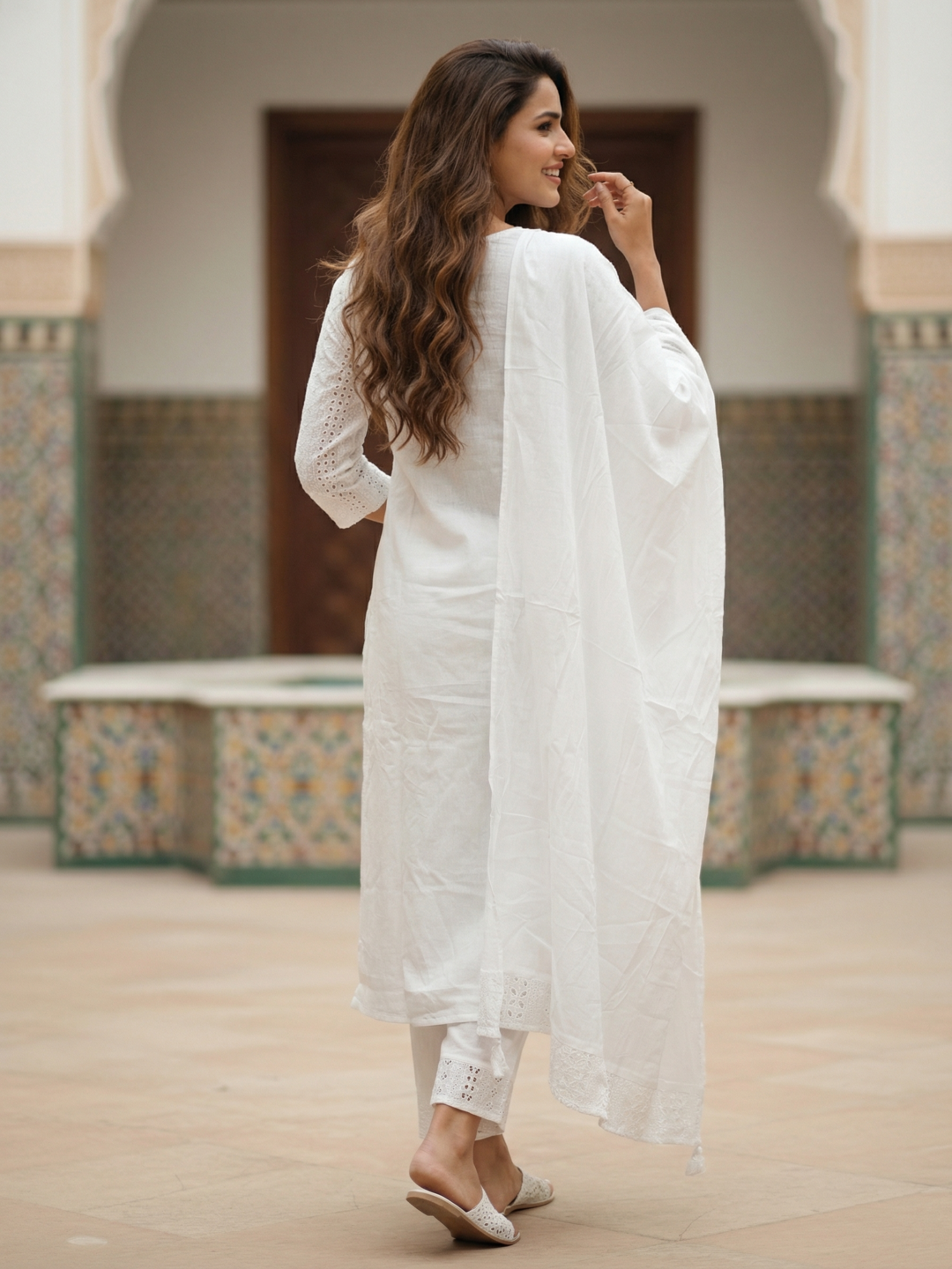 Solid Schiffli Embroidered Straight Kurta with Pyjama & Dupatta - White