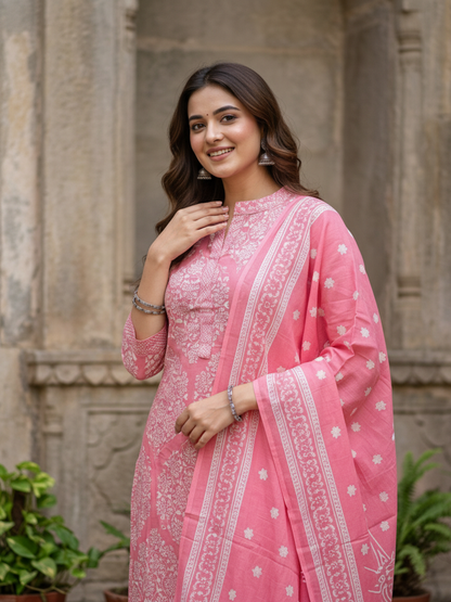 Floral Printed Straight Kurta with Pant & Dupatta - Pink