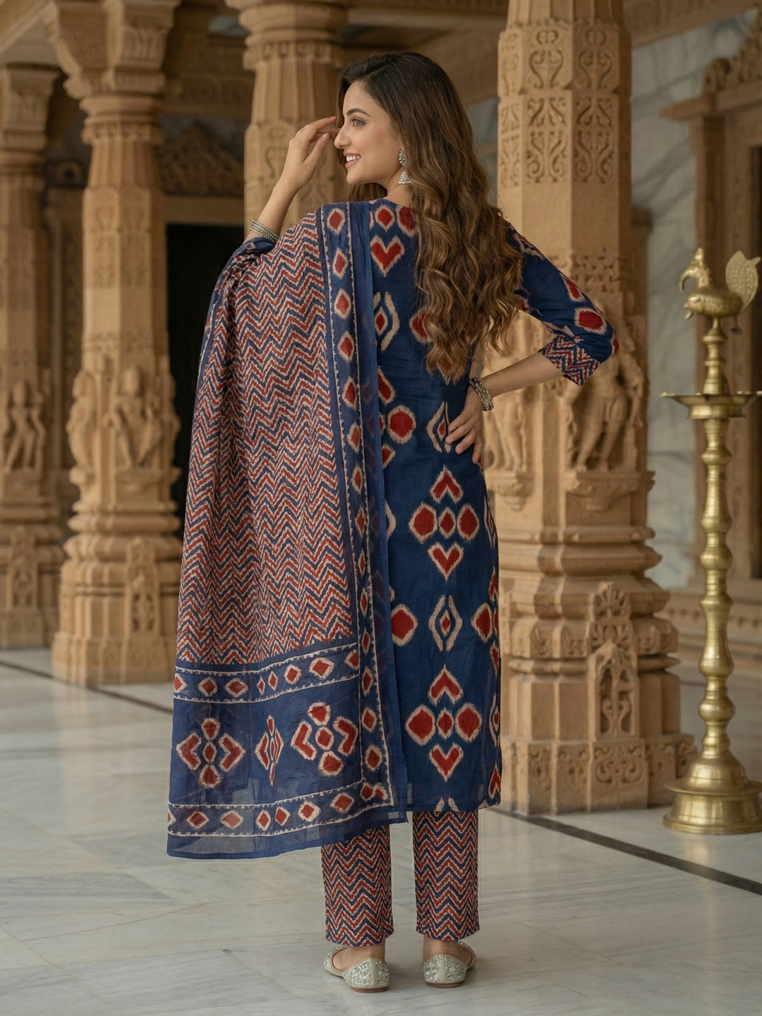 Printed Straight Kurta with Pant & Dupatta - Indigo Blue