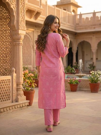 Floral Printed & Chikankari Embroidered Straight Fit Kurta - Pink