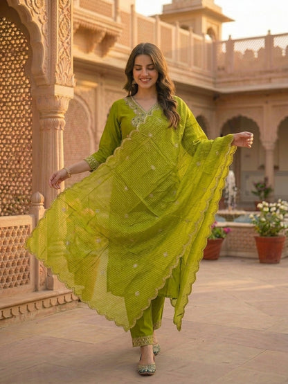 Solid Sequin Embroidered Straight Kurta with Pant & Dupatta - Green