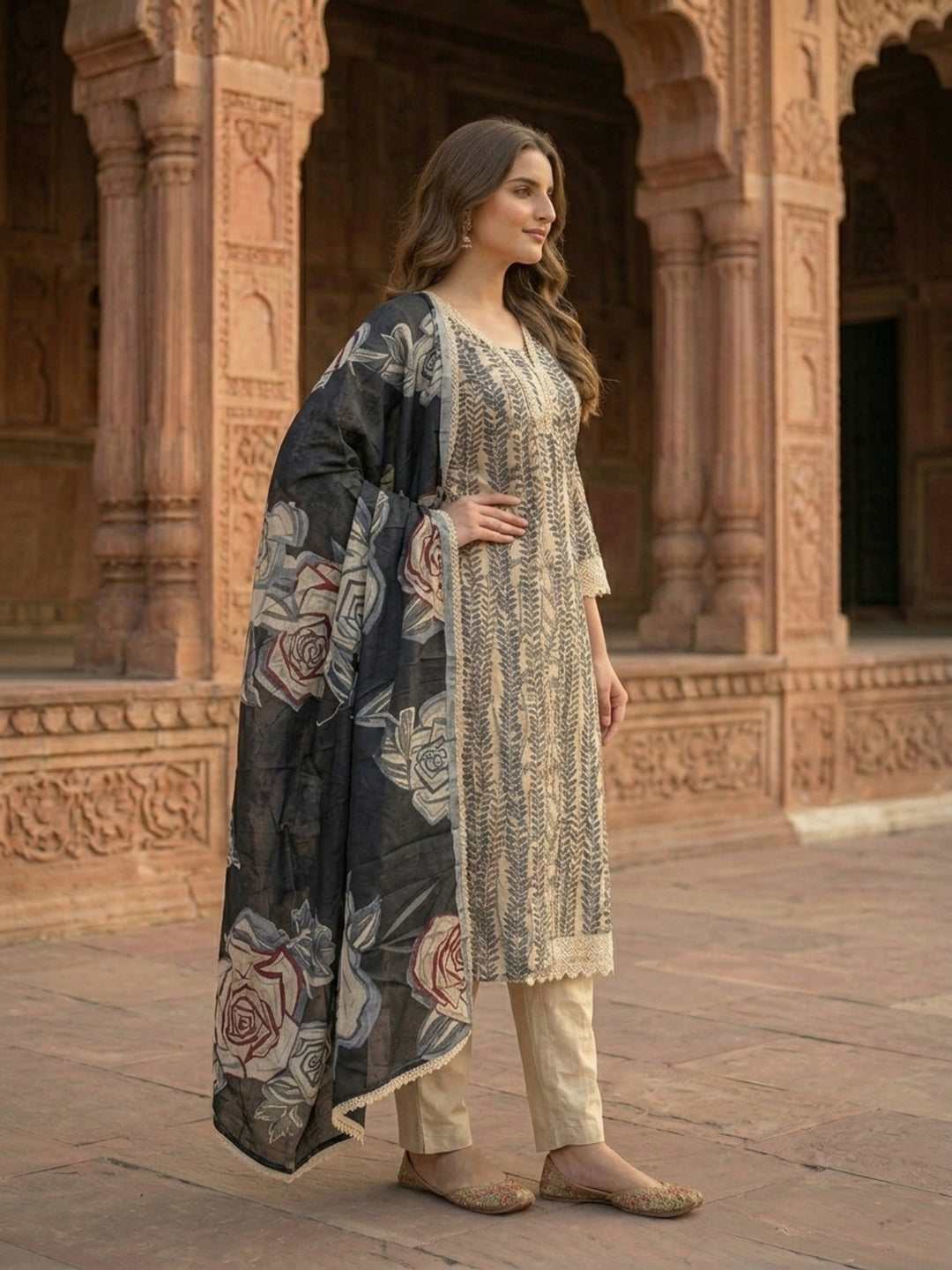 Floral Printed Straight Kurta with Pant & Dupatta - Cream & Black