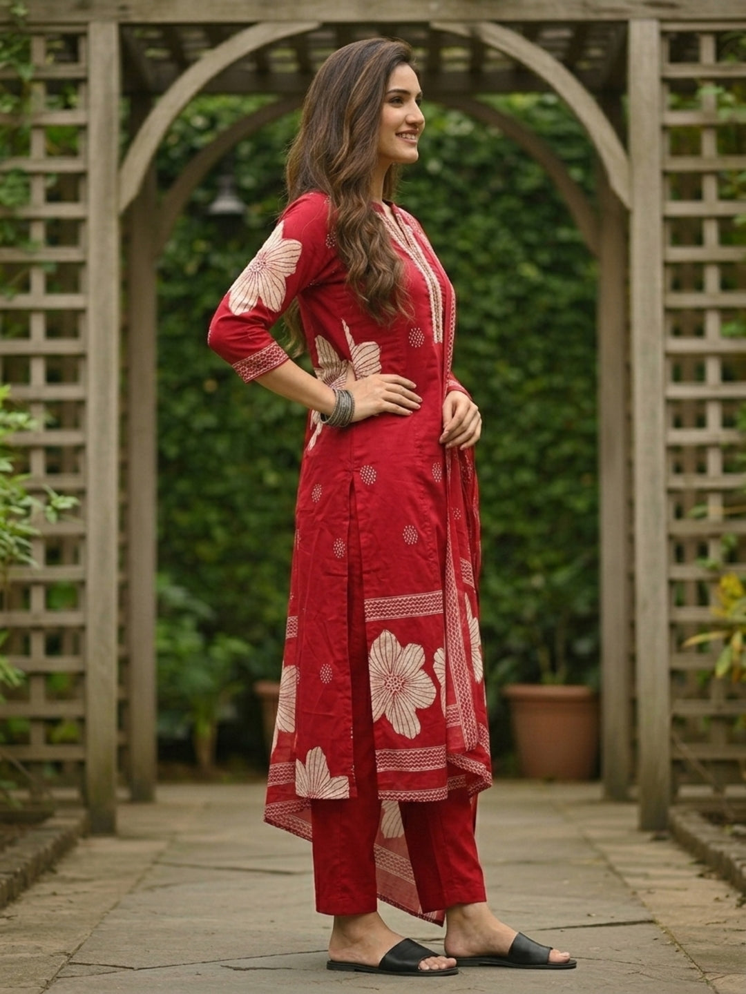 Abstract Floral Printed & Mirror Work Straight Kurta with Pant & Dupatta - Red