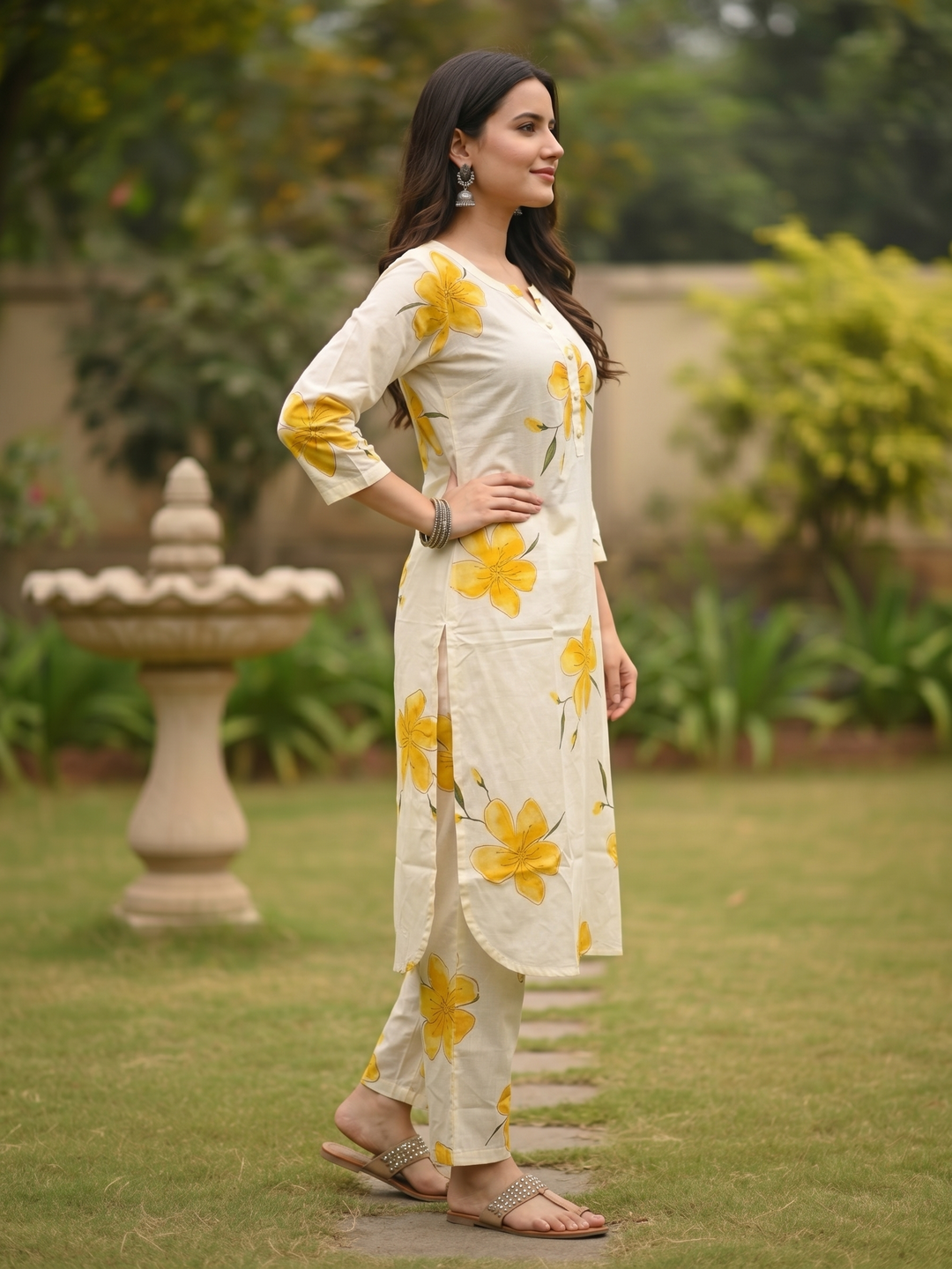 Floral Printed Straight Kurta with Palazzo Co-ord Set - Off White