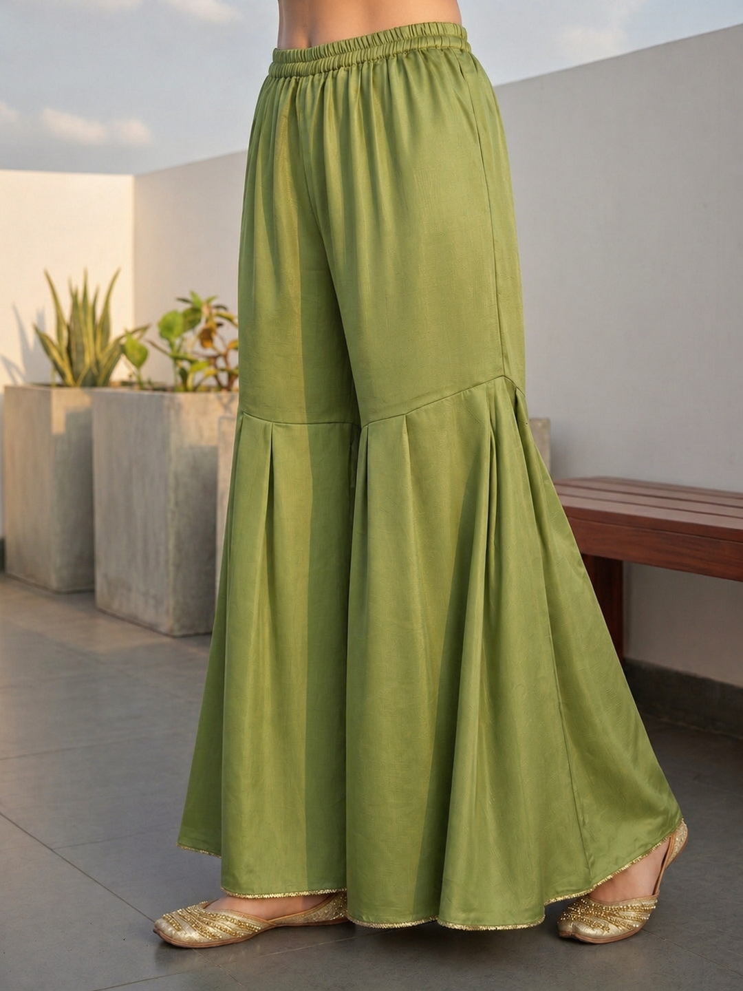 Solid Ethnic Embroidered Straight Kurta with Sharara & Dupatta - Green