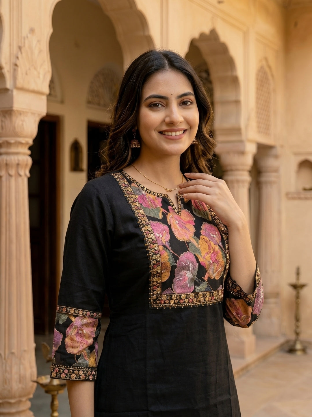 Floral Printed Silk Blend Kurta - Black