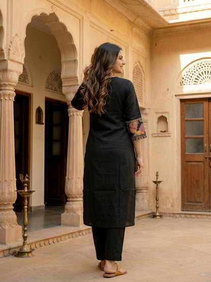 Floral Printed Silk Blend Kurta - Black