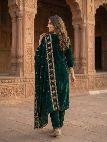 Floral Embroidered Straight Kurta with Pant & Dupatta - Emerald Green
