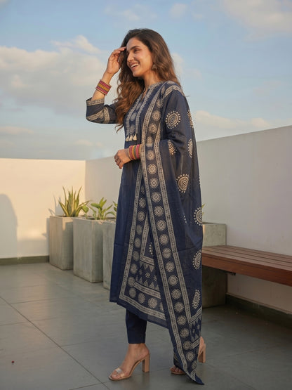 Solid Cotton Straight Kurta with Pyjama & Printed Voile Dupatta - Navy Blue