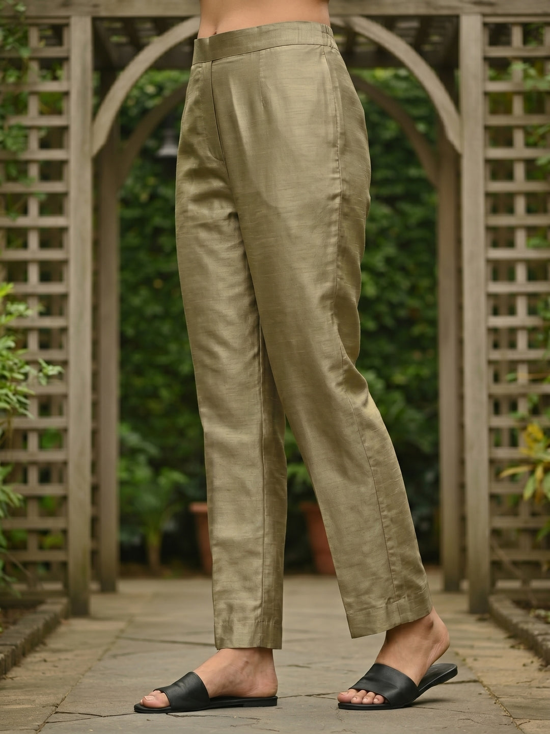 Ethnic Floral Printed & Embroidered Straight Kurta with Pant & Dupatta - Green