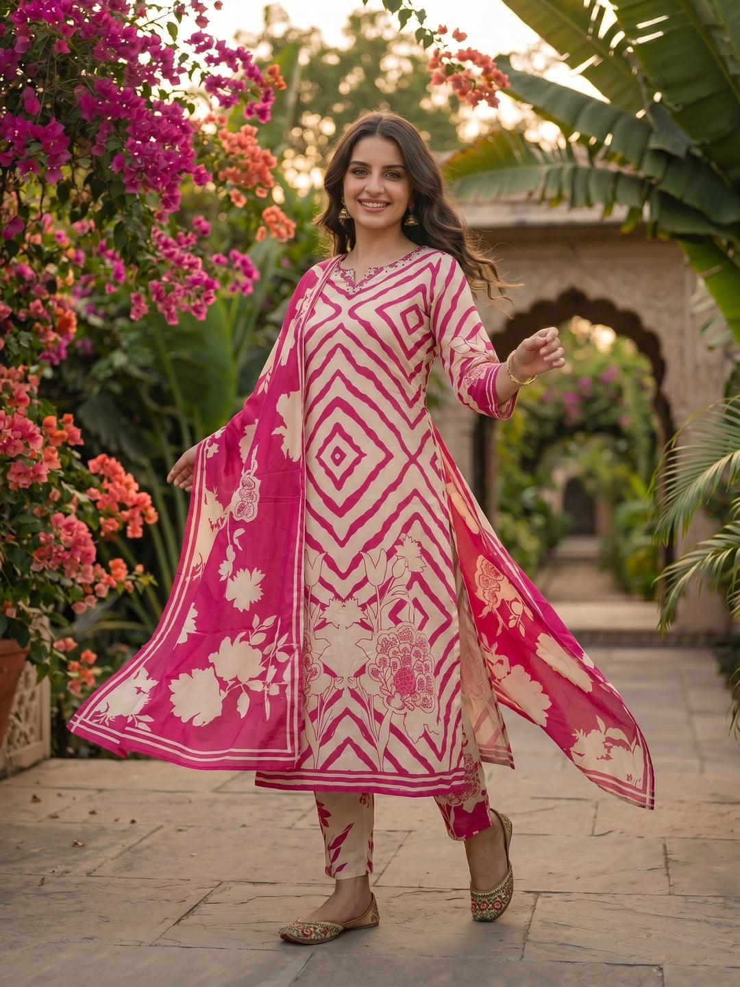 Geometric Abstract Print Mirror Work Straight Kurta with Pant & Dupatta - Pink