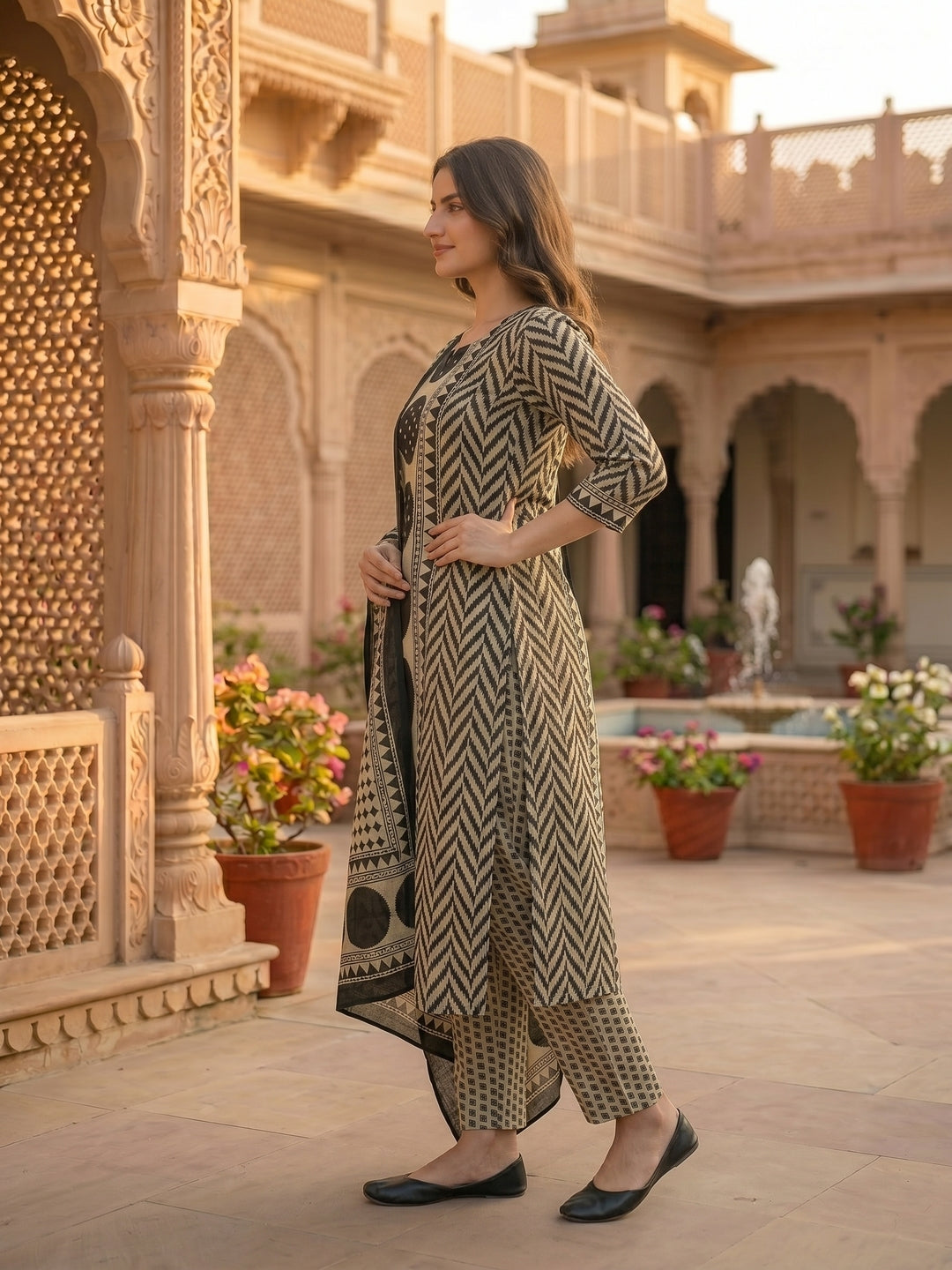 Abstract Geometric Printed Mirror Work & Sequin Straight Kurta with Pant & Dupatta - Black