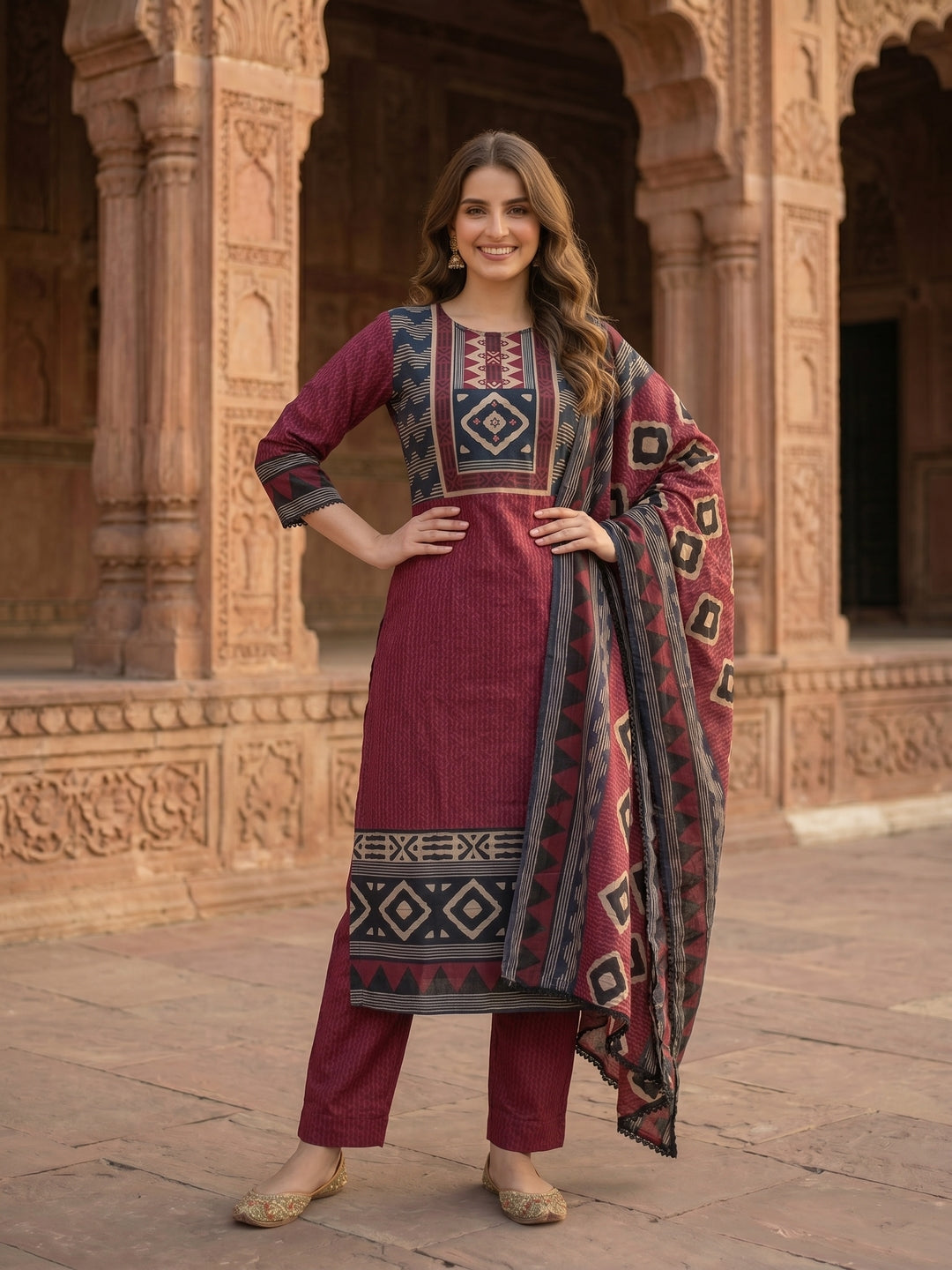 Geometric Printed Straight Kurta with Pant & Dupatta - Mauve