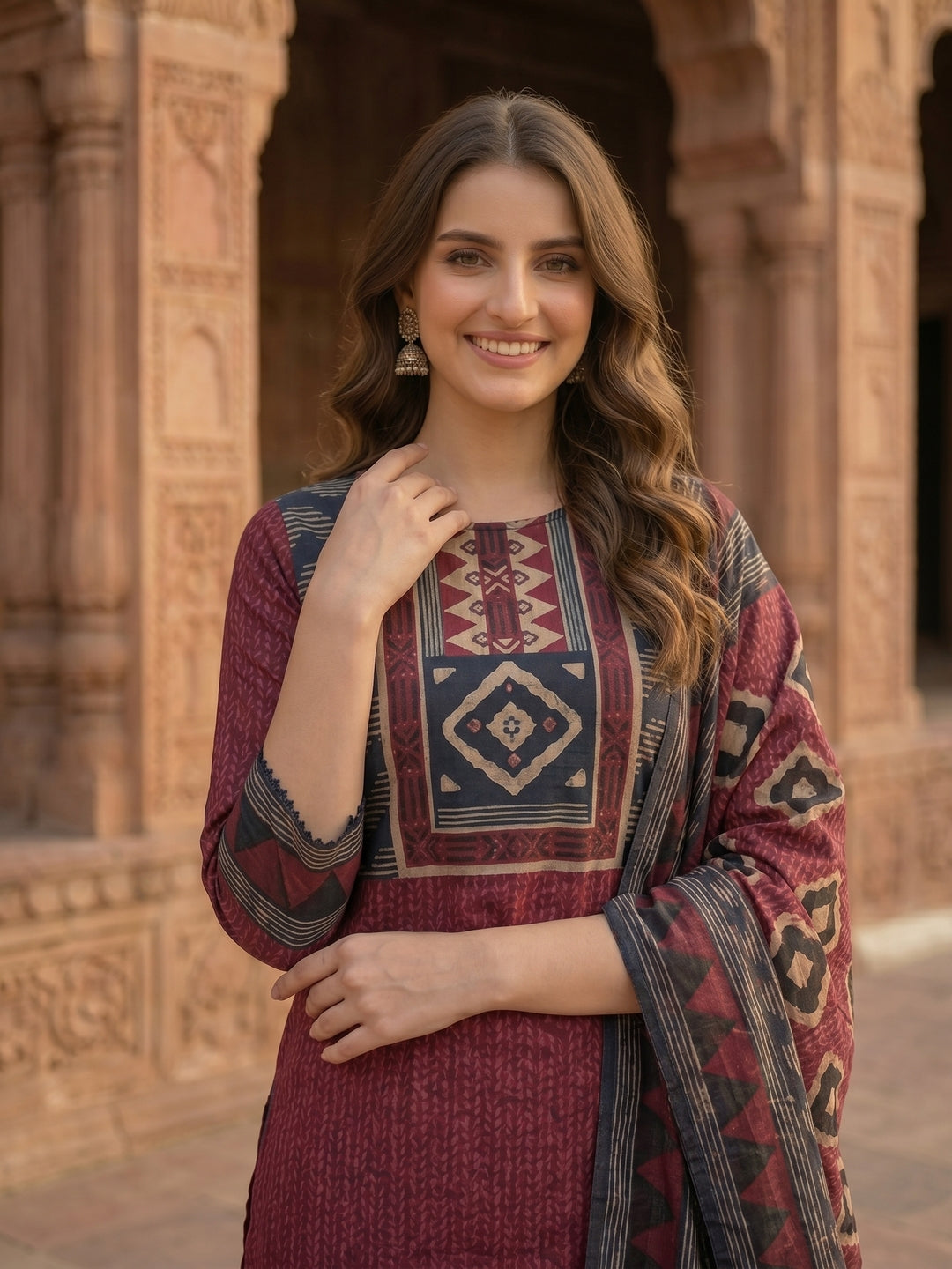 Geometric Printed Straight Kurta with Pant & Dupatta - Mauve