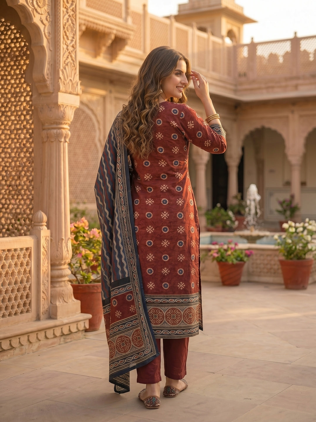 Geometric Printed Straight Kurta with Pant & Dupatta - Maroon