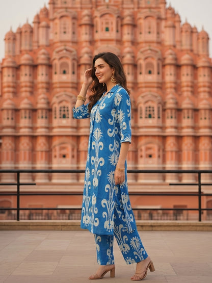 Ikat-Inspired Print Straight Kurta with Palazzo - Blue