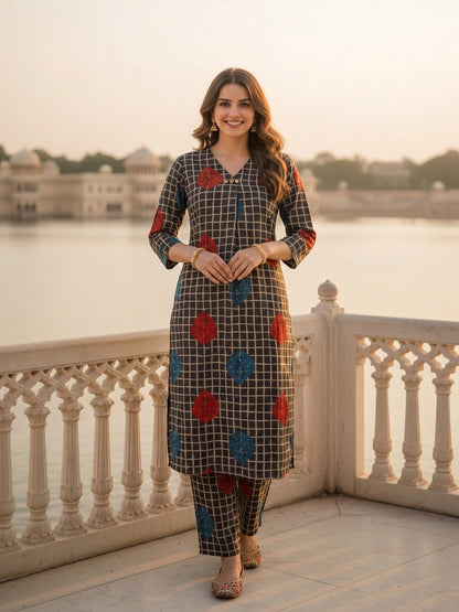 Abstract Checks & Foliage Print Straight Kurta with Palazzo - Black