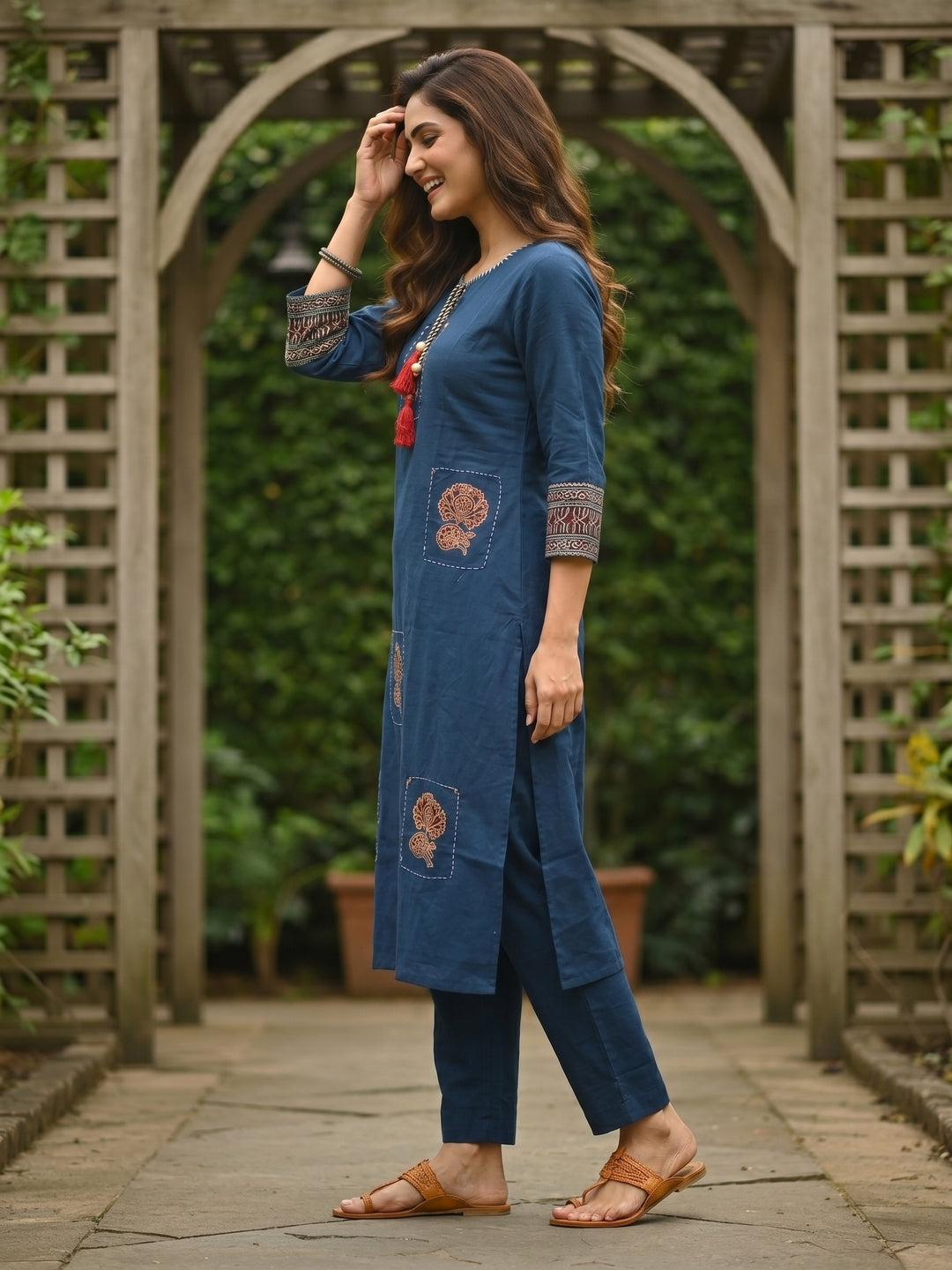 Solid Kantha Print Patch Kurta with Pyjama & Dupatta - Blue