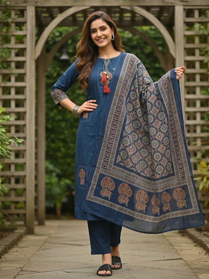 Solid Kantha Print Patch Kurta with Pyjama & Dupatta - Blue