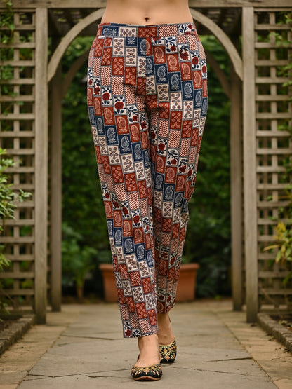Solid Checks Printed A-Line Kurta with Pant- Off White