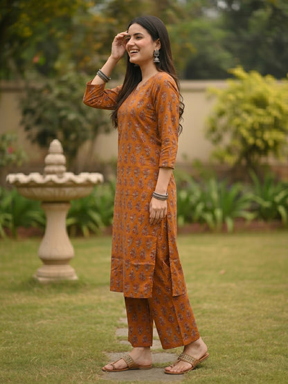 Rust Orange Floral Buta Printed Straight Kurta Set with Straight Pant