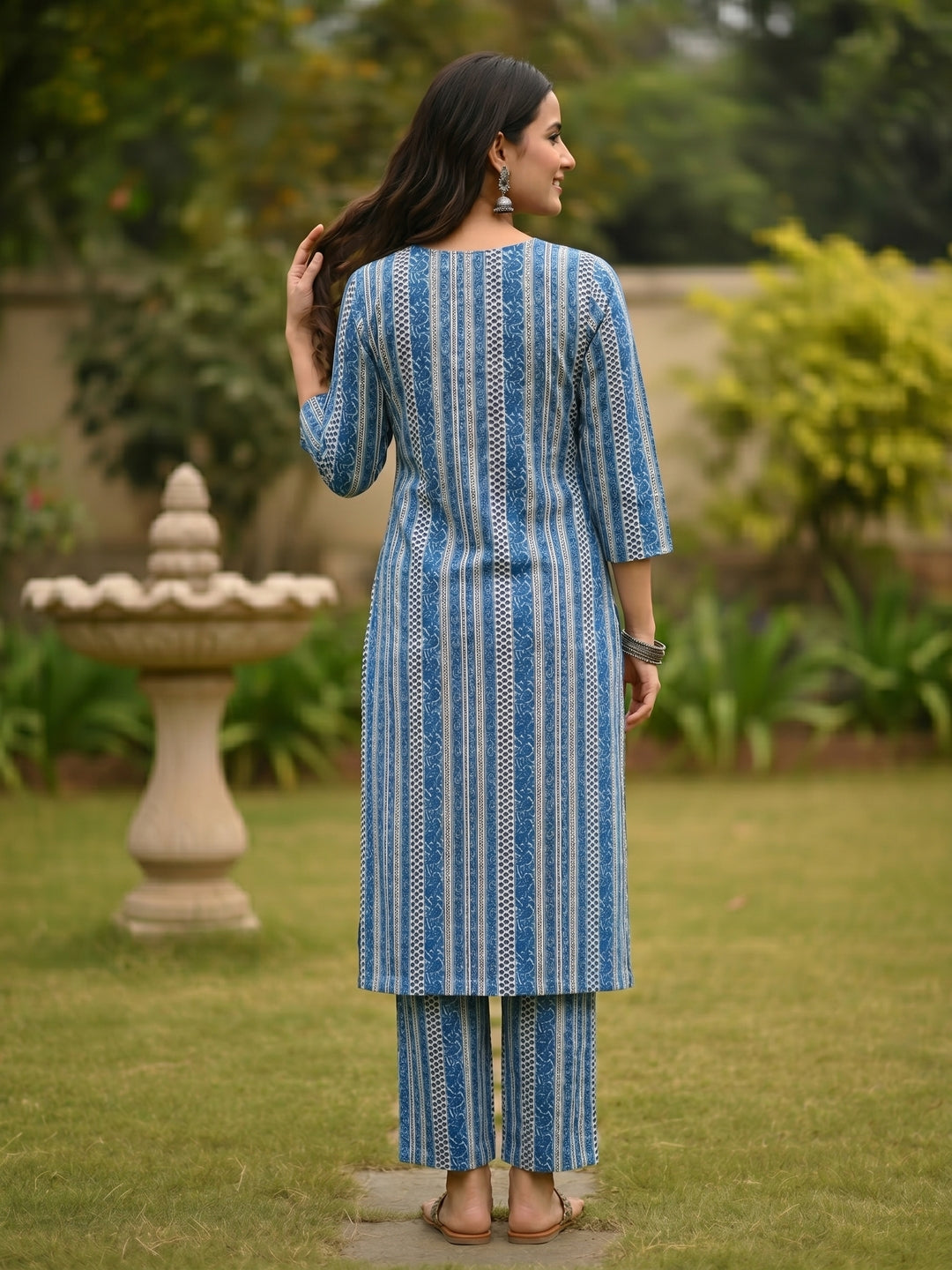 Navy Blue Ethnic Border Printed Straight Kurta with Palazzo