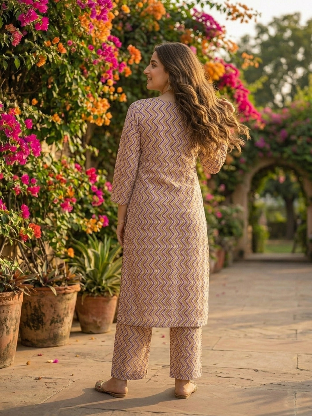 Chevron Print Straight Kurta & Palazzo Set - Multi