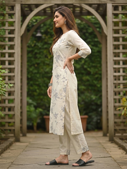 Solid Floral Embroidered Straight Kurta with Pant and Dupatta - Off White