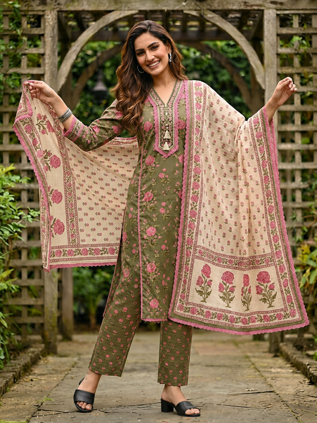 Green Ethnic Floral Printed Embroidered Straight Kurta with Palazzo & Dupatta