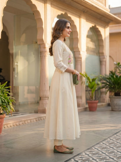 Solid Floral Hand Embroidered A-Line Kurta with Pant & Dupatta - Off White