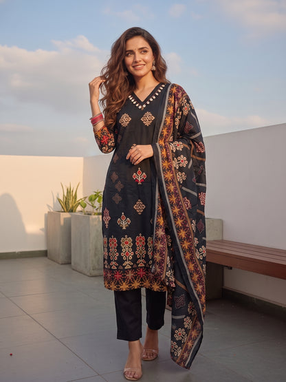 Ethnic Floral Printed Straight Kurta with Pant & Dupatta - Black