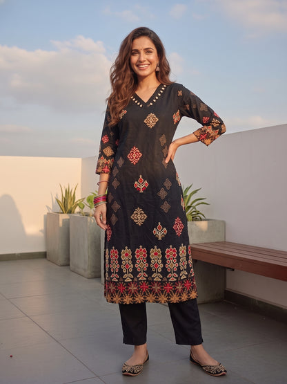 Ethnic Floral Printed Straight Kurta with Pant & Dupatta - Black