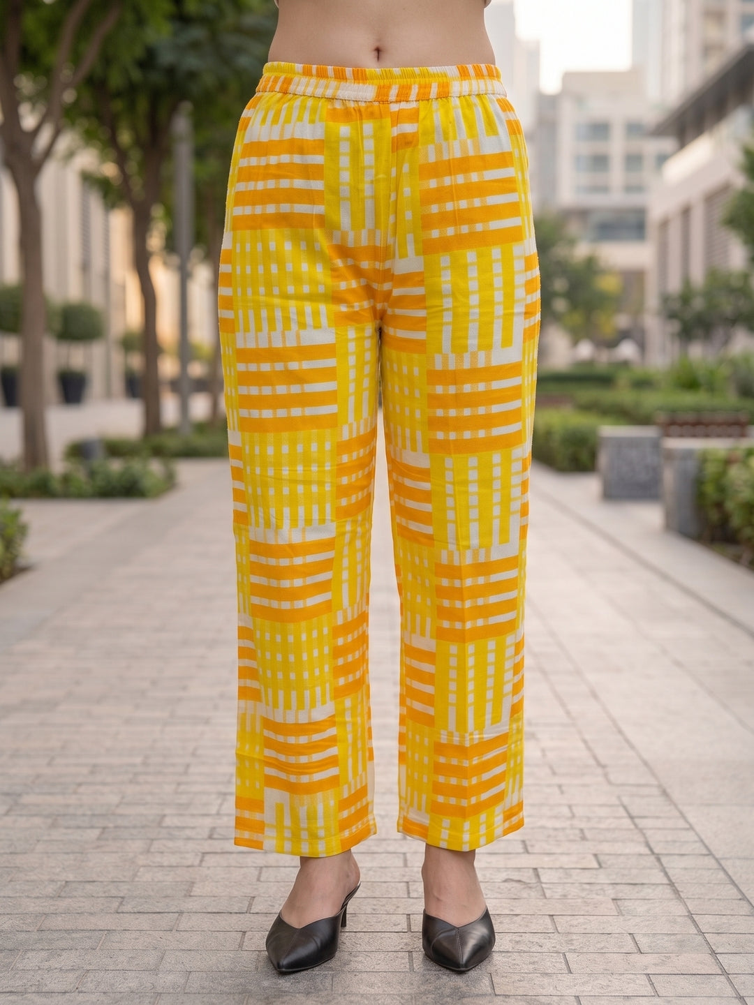 Geometric Print Straight Kurta with Pant - Yellow White