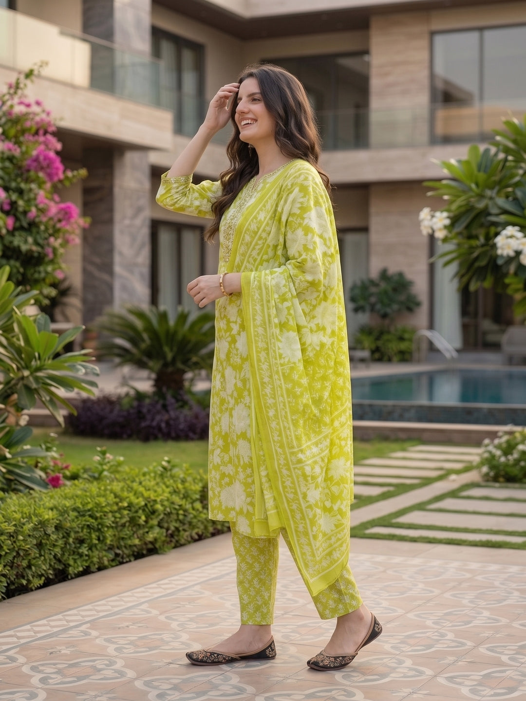 Ethnic Floral Printed Embroidered Straight Fit Kurta with Pant and Dupatta - Green