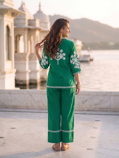 Solid Ethnic Floral Thread Embroidered Straight Fit Co-ord Set - Green