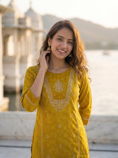 Mehndi Green Lehariya Print Art Silk Kurta Set with Pyjamas & Dupatta