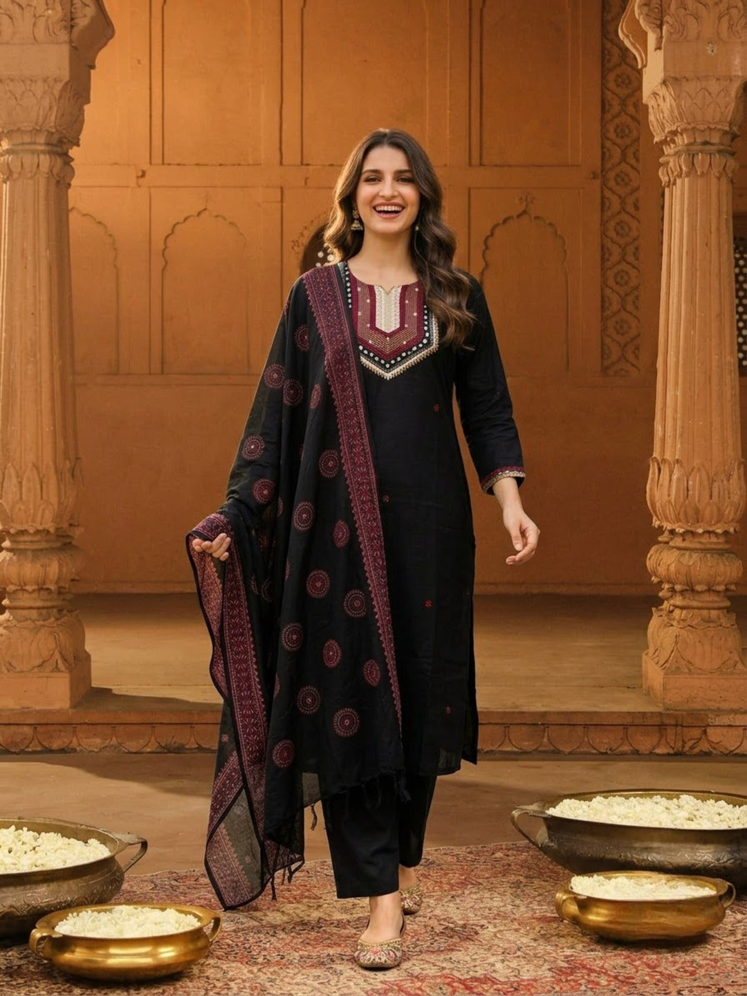 Black & Gold Embellished Kurta and pant & Dupatta