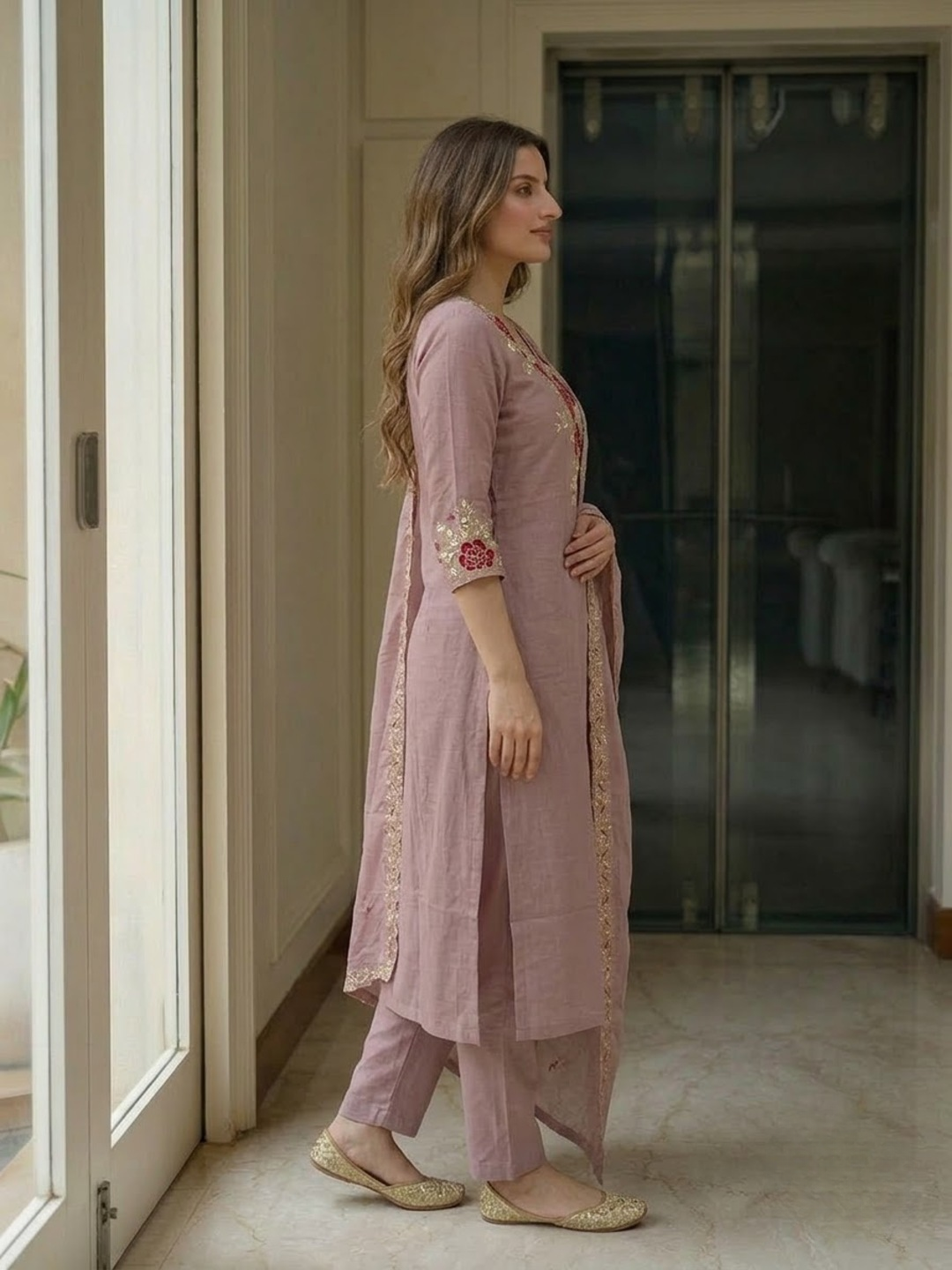 Mauve Floral Appliqué Embroidered 3-Piece Kurta Set