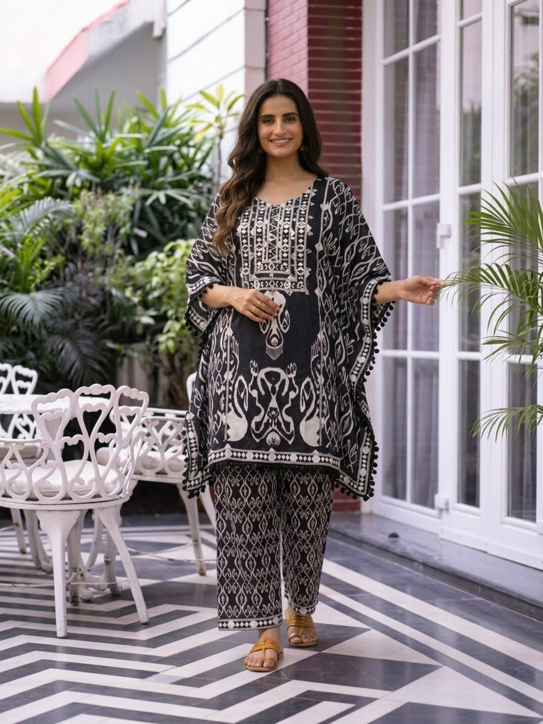 Black Ethnic Print Viscose Rayon Kaftan Co-ord Set with Mirror & Bead Work, Palazzo