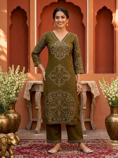 Mehendi Green Bandhani Printed Viscose Rayon A-Line Kurta Co-ord Set with Mirror Work, V-Neck & Solid Flared Palazzo