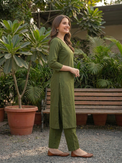 Moss Green Solid Oxidised Trimmed Silk Blend A-Line Co-ord Set with Palazzo