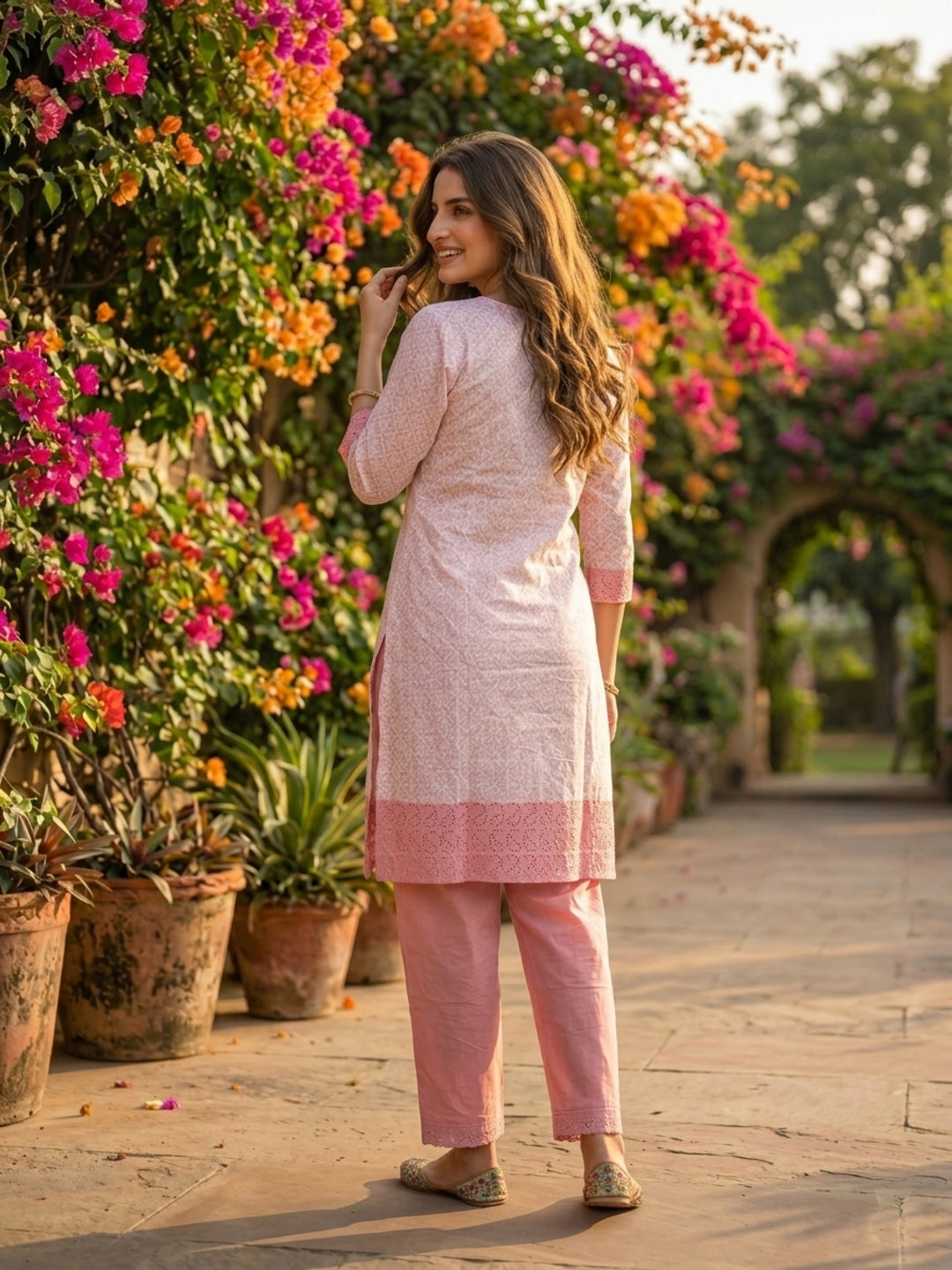 Ethnic Printed Straight Kurta with Pant- Pink