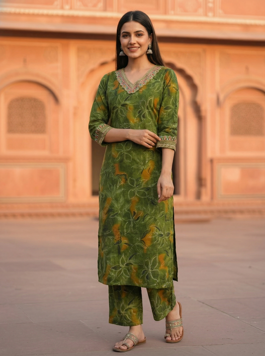 Floral Printed Embroidered Straight Fit Kurta - Green