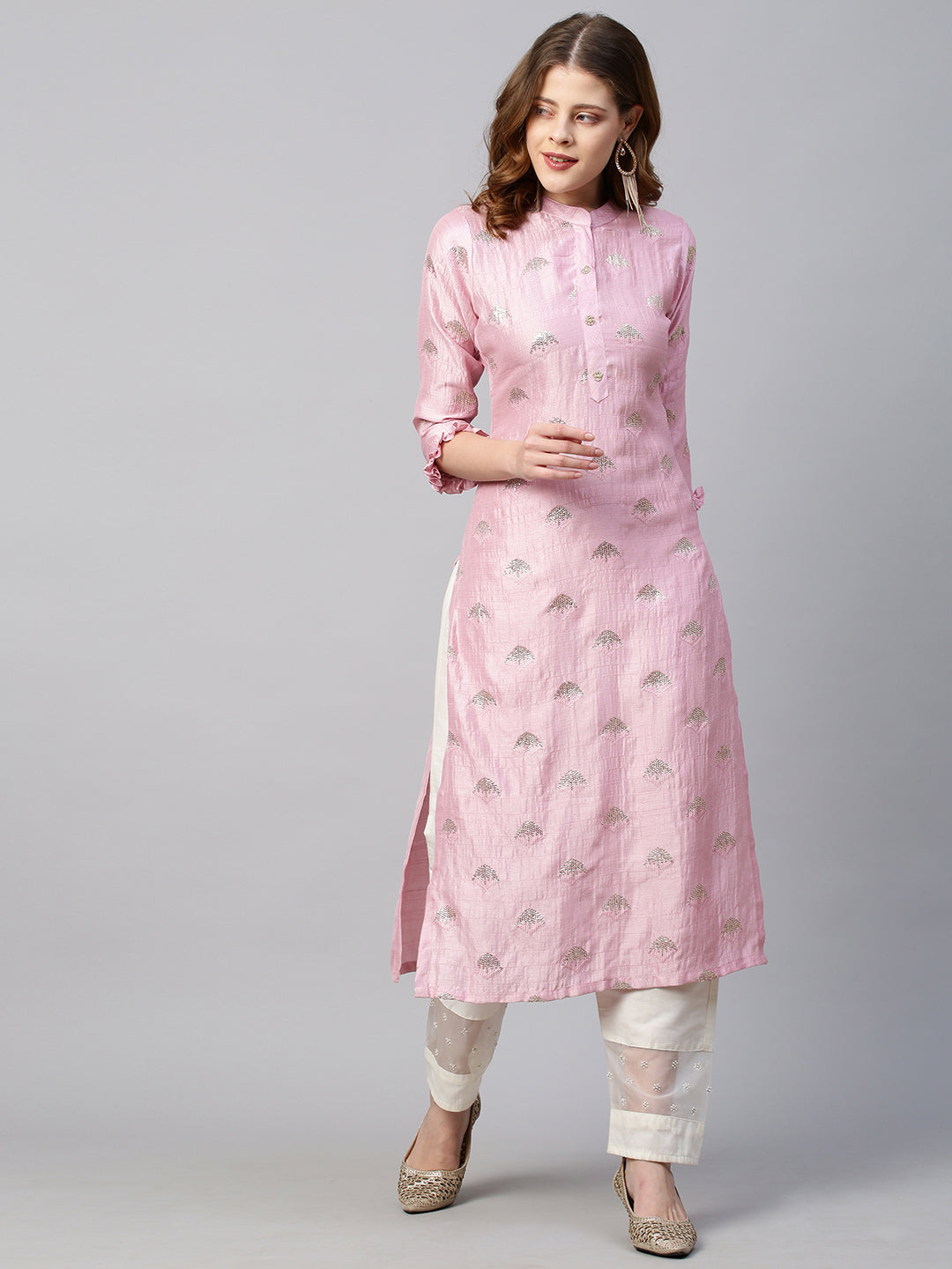 Sequin Embroidered Straight Fit Kurta - Light Pink