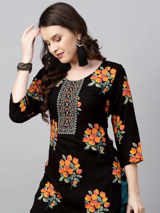 Floral Printed & Embroidered Straight Fit Kurta - Black