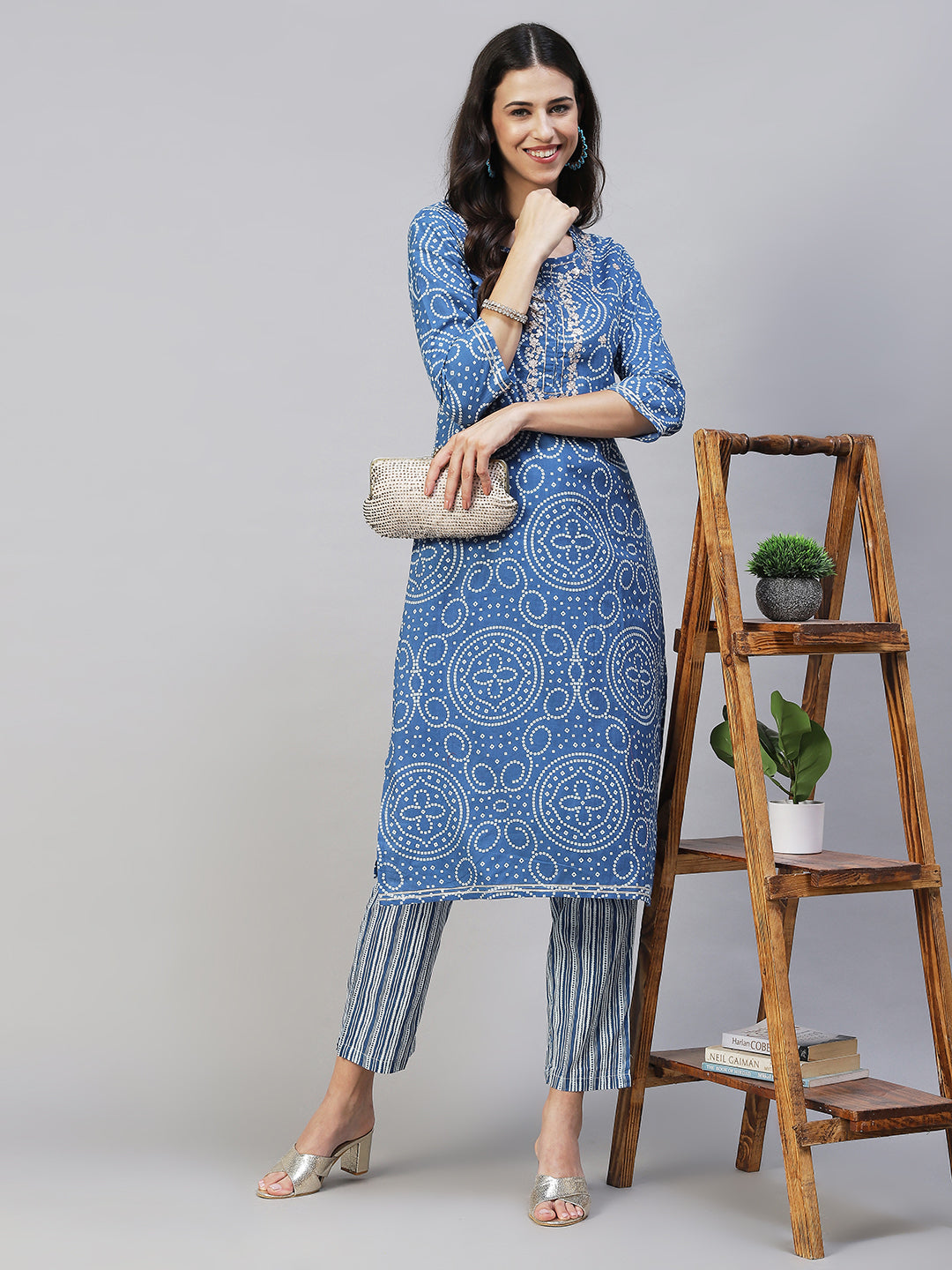 Bandhani Printed & Embroidered Straight Fit Kurta with Pants - Blue