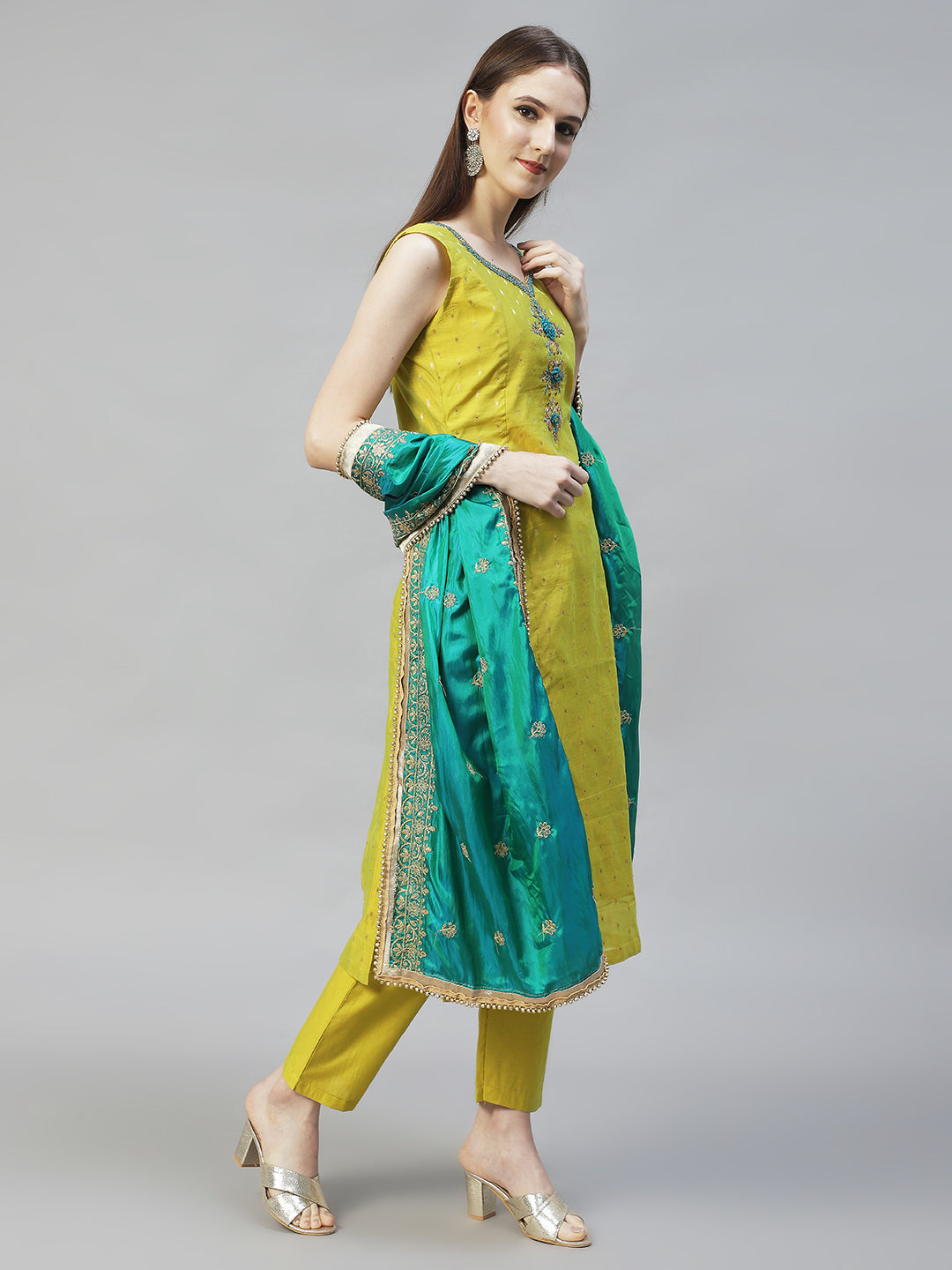 Floral Hand Embroidered Straight Kurta with Pants & Dupatta - Pear Green